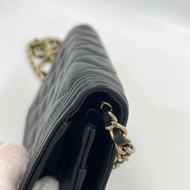 CHANEL BOY WOC 19-10