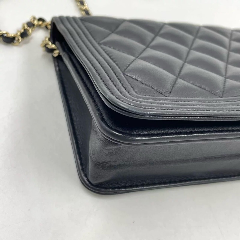 CHANEL BOY WOC 19-14