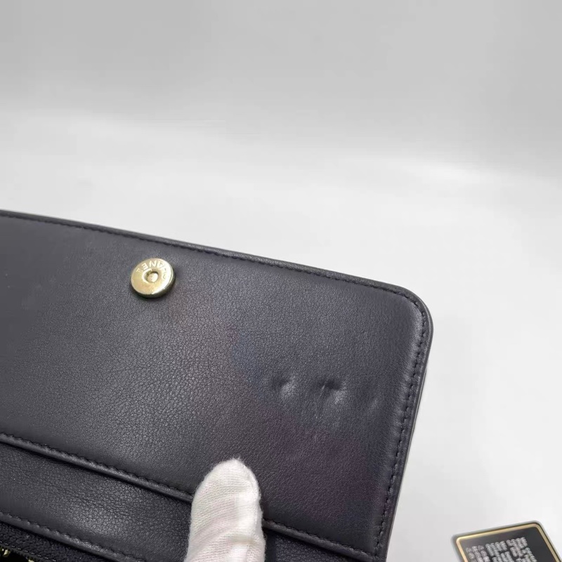 CHANEL BOY WOC 19-18