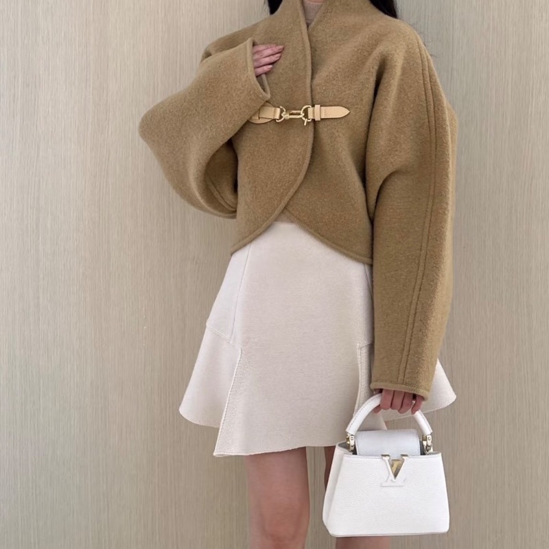 LV 白金Capucines BB手提肩背斜背包27*18*9 98新配件塵袋-0