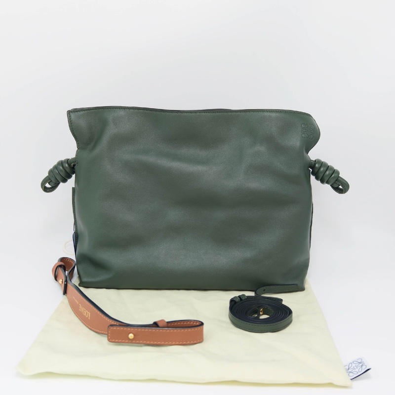 LOEWE 綠色 flamenco中號福袋包29.5*23*9 98新配件塵袋-1