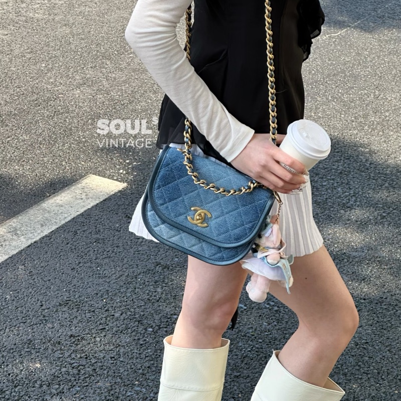 #專櫃2️⃣0️⃣多萬 #近新閒置 香奈兒牛仔藍郵差包 芯片款-6