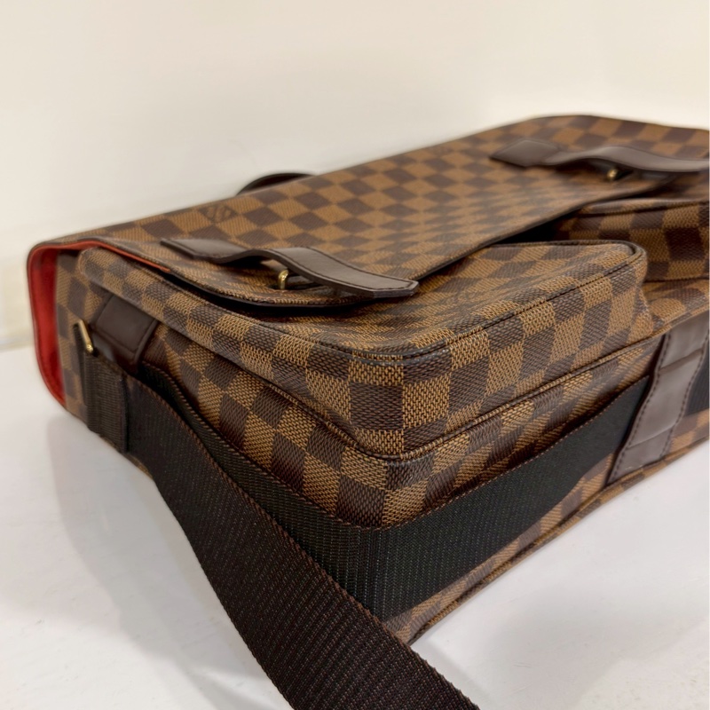 帥得太超過😎限時優惠價😍LV棋盤格Damier咖啡格紋公事包手提肩背包斜挎包-15