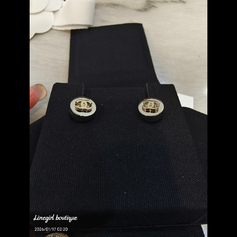 Chanel 26P 雙色耳環 （logo是淡金）-5
