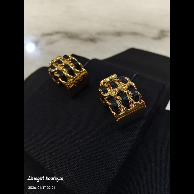 Chanel 26P 皮穿鏈圈式耳環×經典不敗-4