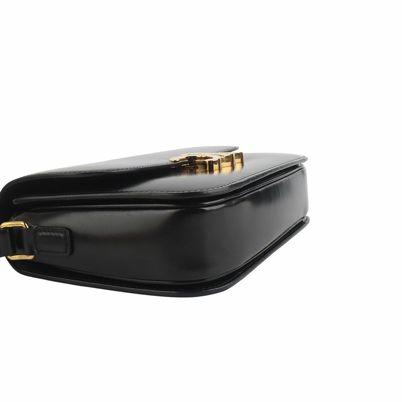 【包稅】CELINE 亮面小牛皮經典 Triomphe 中斜背包 35975Y-4