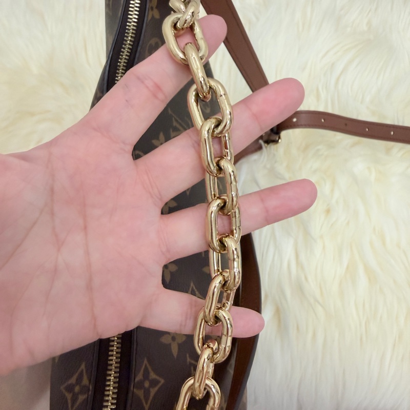 （LV) ❤️降價好物 ❤️誠心可談大灣月包 95新 容量很大還送個小包❤️-16