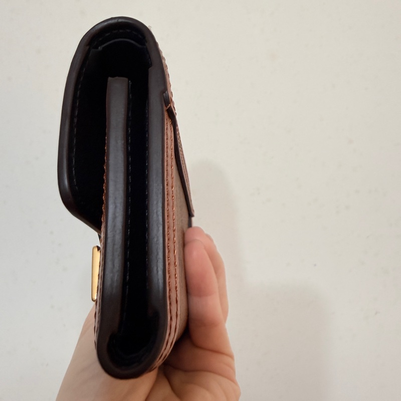 LV 達芙妮 三折短夾 專櫃價36500-8