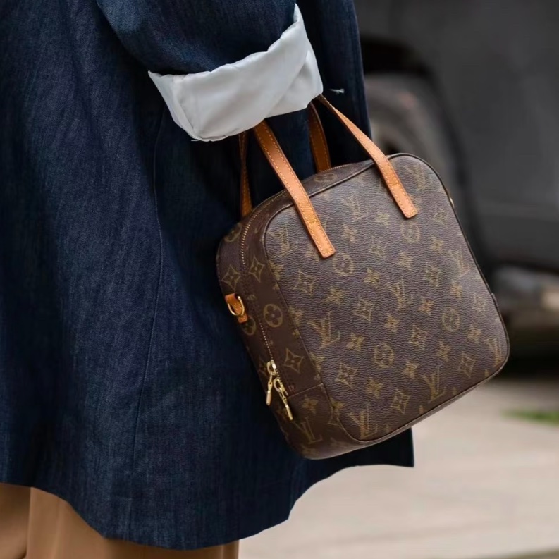 LV 老花飯盒包 斜挎包-0