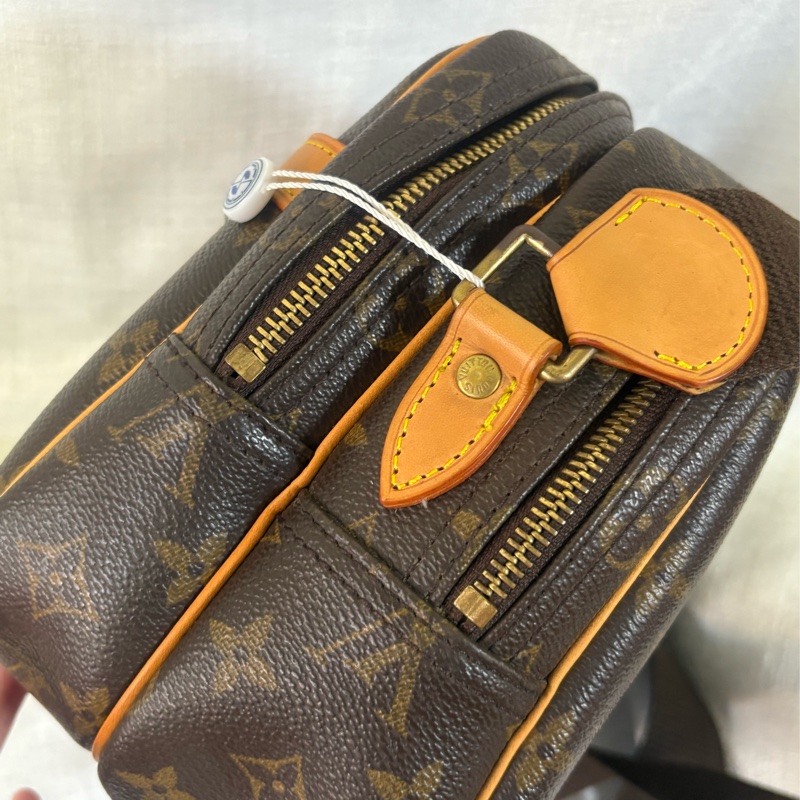 LV 老花郵差包 斜挎包-6