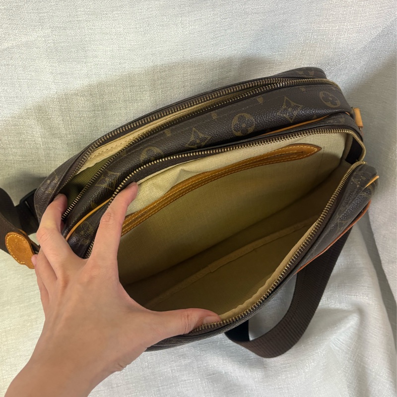 LV 老花郵差包 斜挎包-19