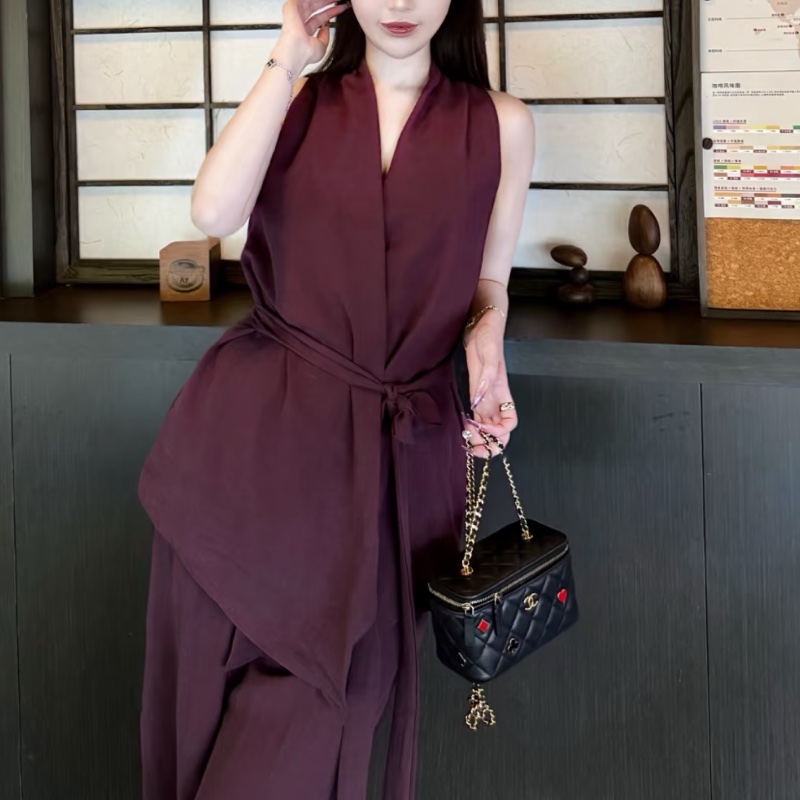 CHANEL 23c 撲克愛心長盒子-20