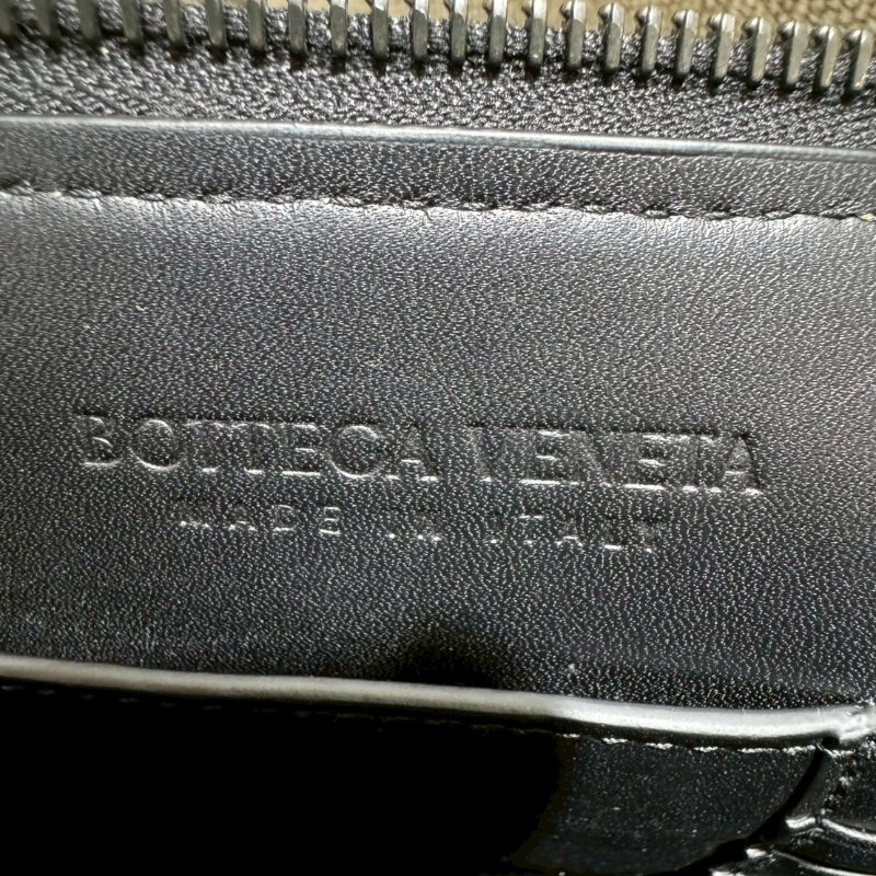 Bottega Veneta 牛皮編織手拿包-5