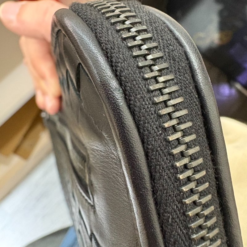 Bottega Veneta 牛皮編織手拿包-24