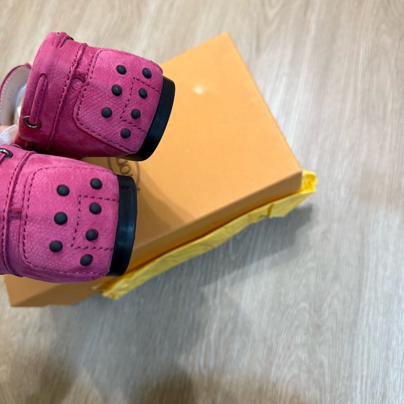 瑞奇二手精品 Tods 桃色 近全新 37 .5 豆豆鞋-3