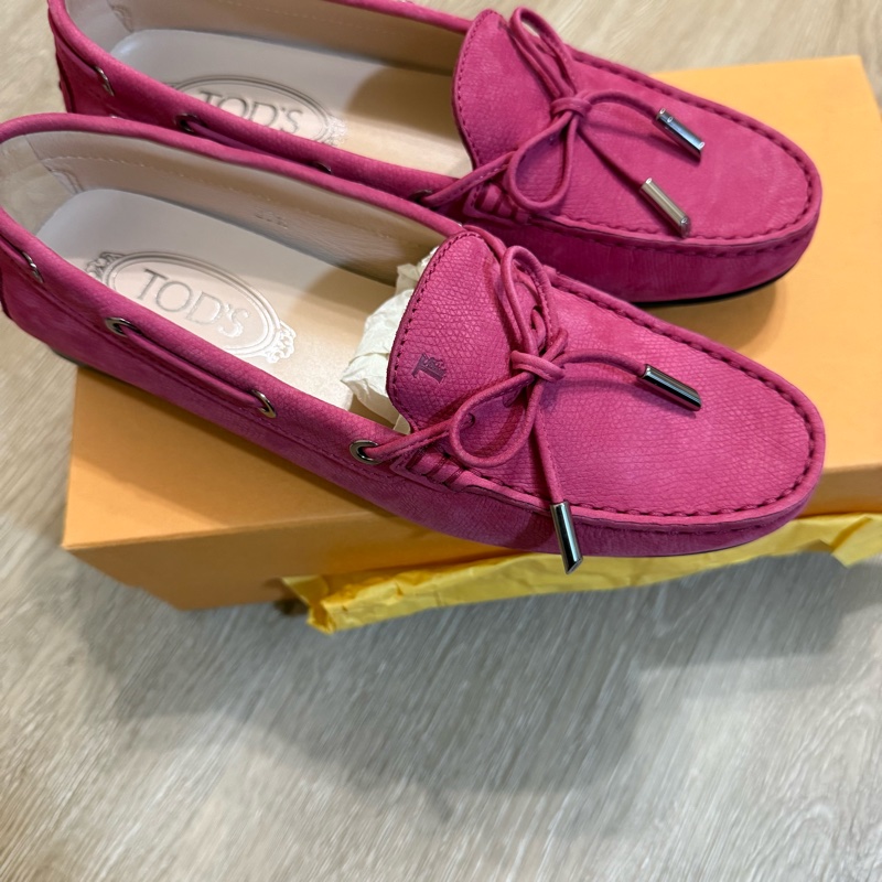瑞奇二手精品 Tods 桃色 近全新 37 .5 豆豆鞋-4
