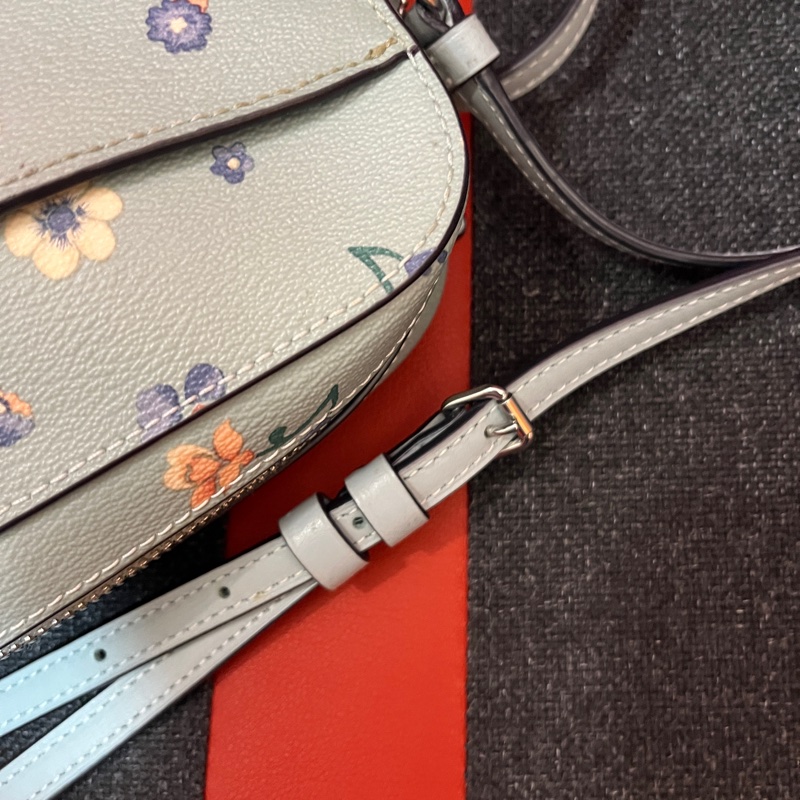 coach 藍色小花相機包-3