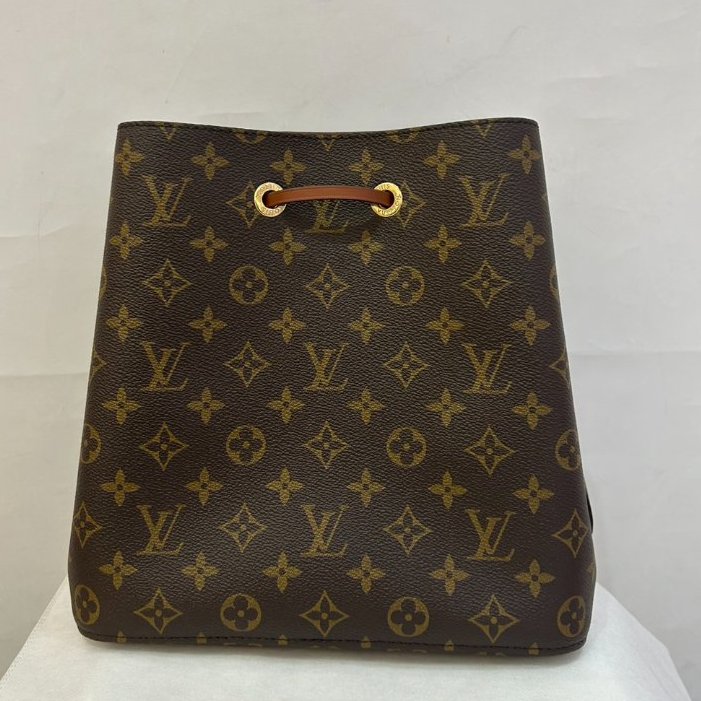 LV-Louis Vuitton咖背帶NEONOE MM水桶包-2