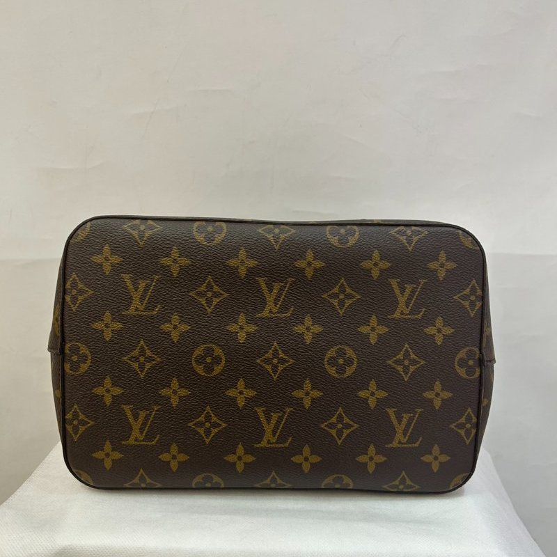 LV-Louis Vuitton咖背帶NEONOE MM水桶包-4