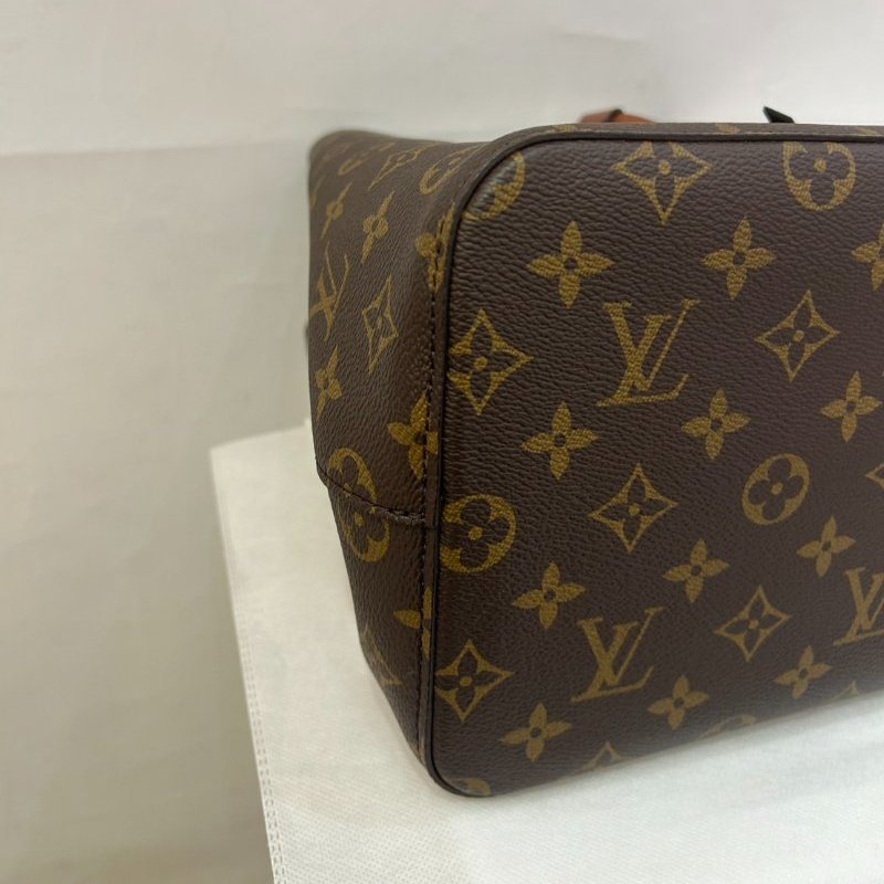 LV-Louis Vuitton咖背帶NEONOE MM水桶包-6
