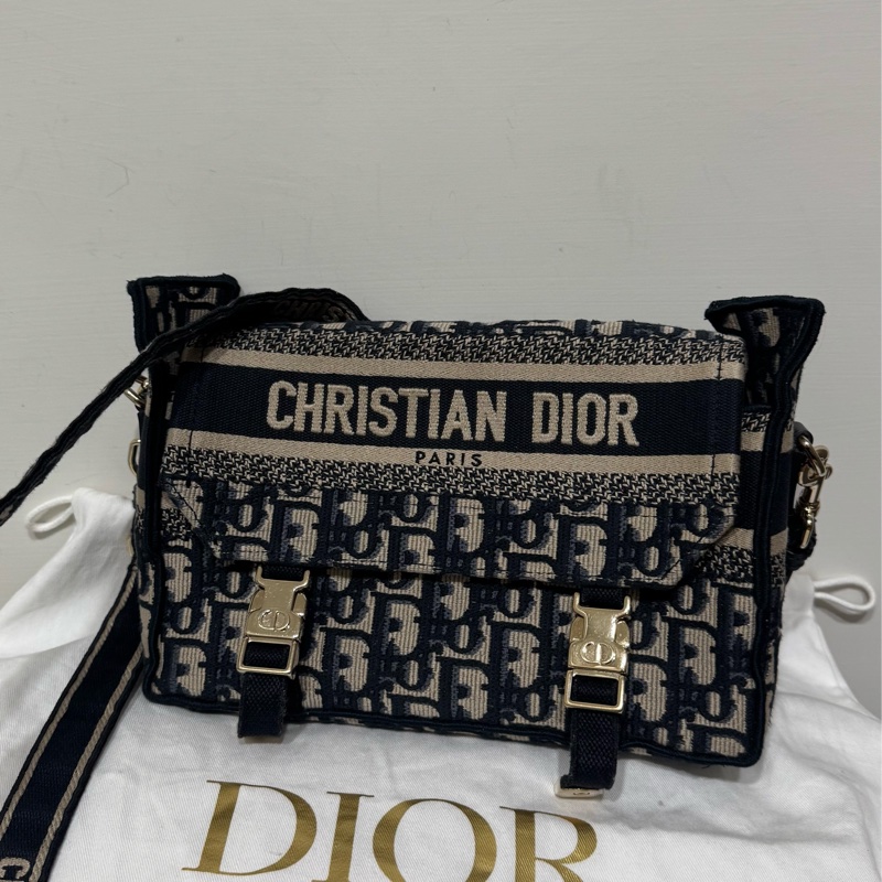 Dior經典老花郵差包-0