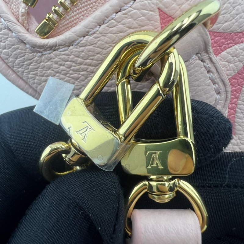 路易威登 Mini Bumbag 粉色粒面牛皮腰包／斜背包-20