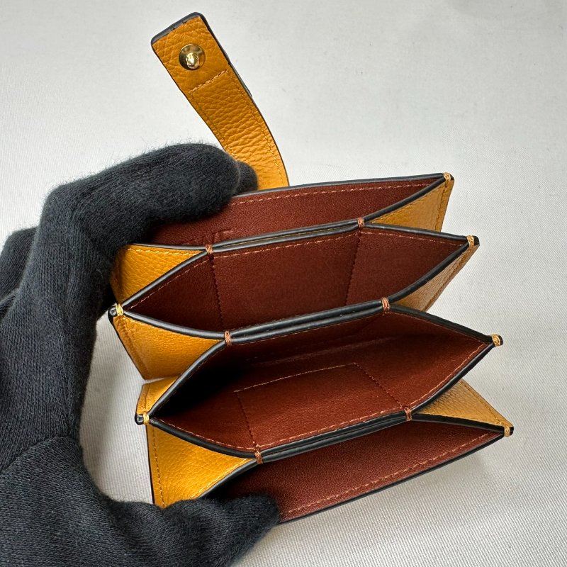 LOEWE 風琴式卡片收納包-6