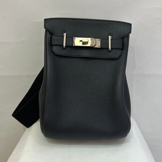 黑色Togo牛皮銀釦HAC A DOS PM胸包-0