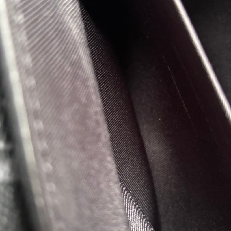 ::LOUIS VUITTON:: LV M46794 S-Cape 郵差包經典黑花紋掀蓋磁吸釦斜背包-34