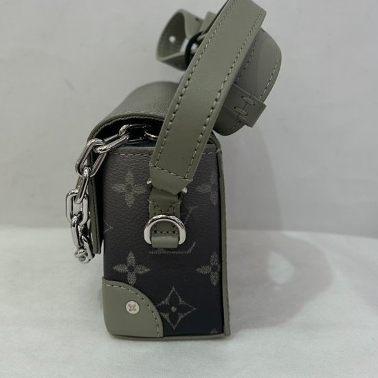 LV卡其色漸層PVC銀釦STEAMER-1