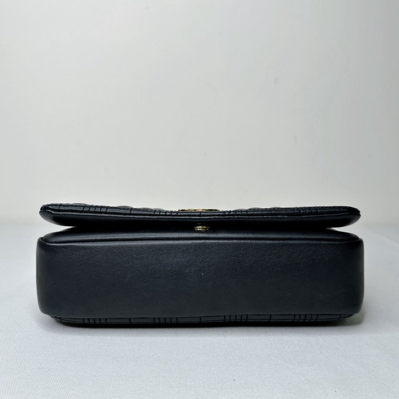 BURBERRY Lola TB黑金格紋鏈包-9