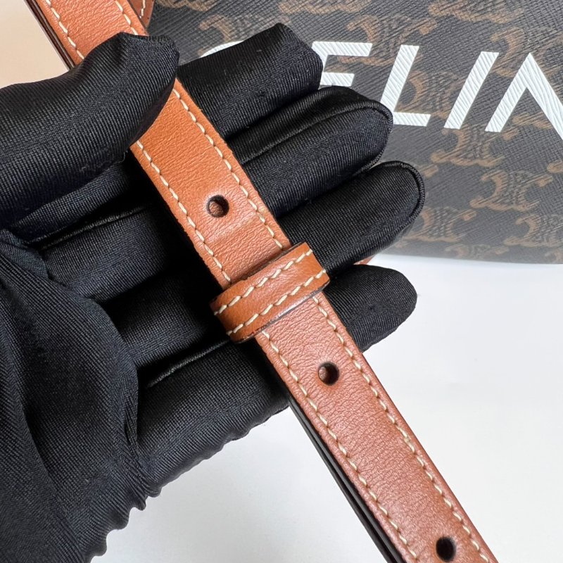 CELINE 凱旋門LOGO貝殼包-7