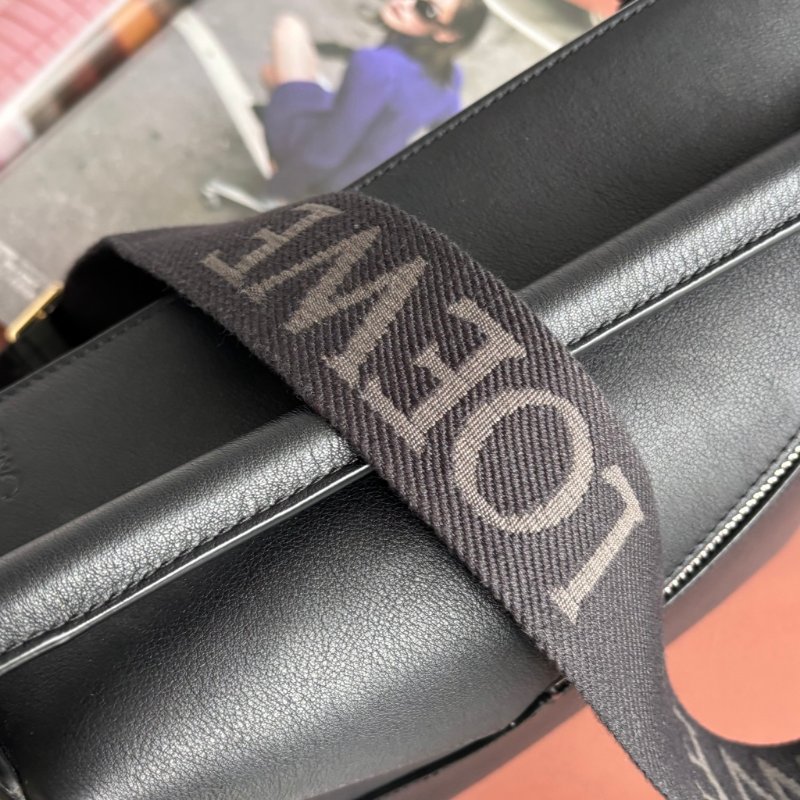 小款 ::LOEWE:: Small Puzzle Edge Bag in Classic Calfskin 黑色皮革寬織帶斜背包 手提包 新款-13