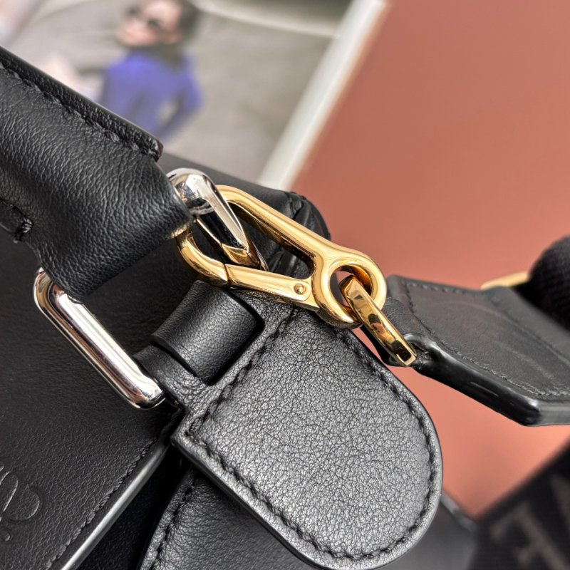小款 ::LOEWE:: Small Puzzle Edge Bag in Classic Calfskin 黑色皮革寬織帶斜背包 手提包 新款-34