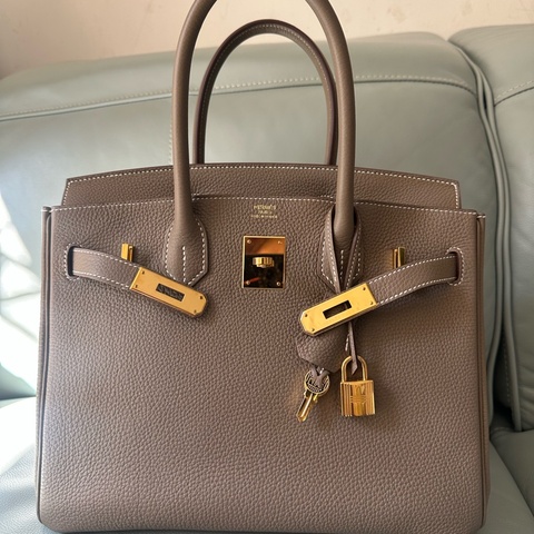 📍愛馬仕Hermes Birkin 30 大象灰 金扣 Togo皮 B刻狀態很好，輕微使用痕跡，保存狀態極佳，