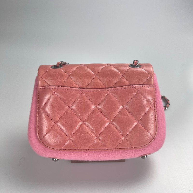 CHANEL 肩背包拚色山茶花毛尼粉 21開-1