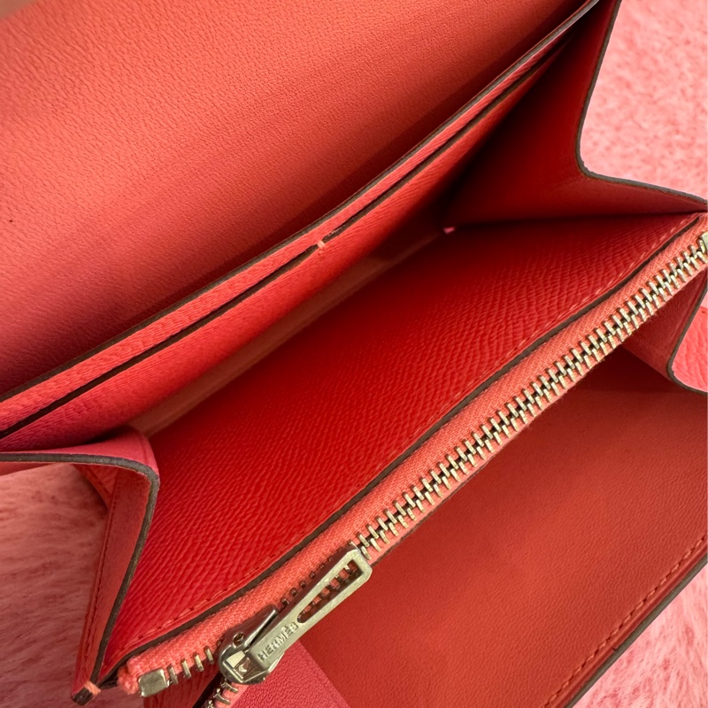 Hermes粉色銀H康康短夾-27