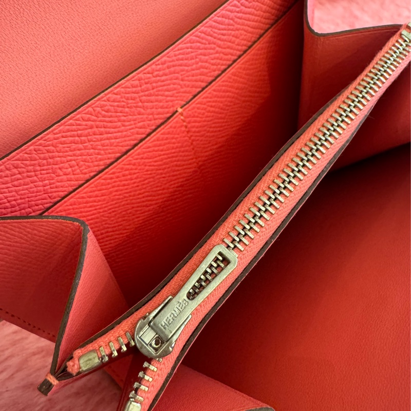 Hermes粉色銀H康康短夾-29