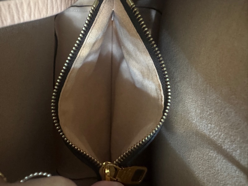 Lv 棋盤格水桶包 已絕版有購證全配-22