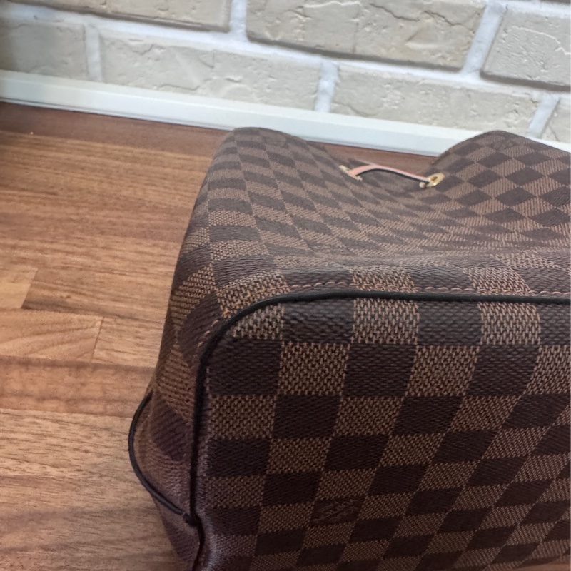 Lv 棋盤格水桶包 已絕版有購證全配-30