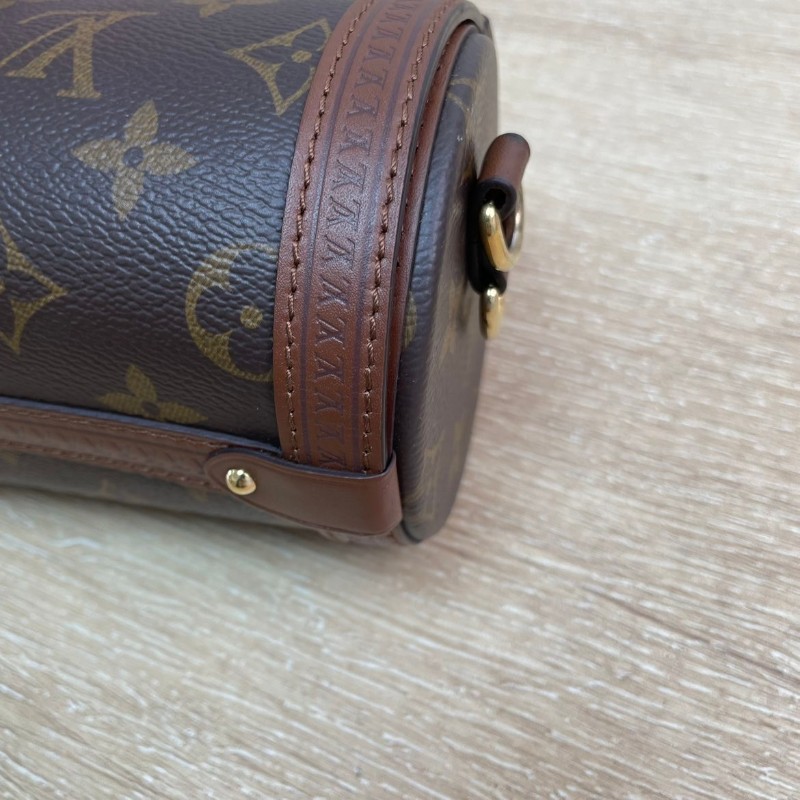 LV  路易威登 Papillon Trunk巴比龍手提單肩包斜挎包 歐陽娜娜同款 男女都能背 又酷又颯 多種背法實用百搭-17