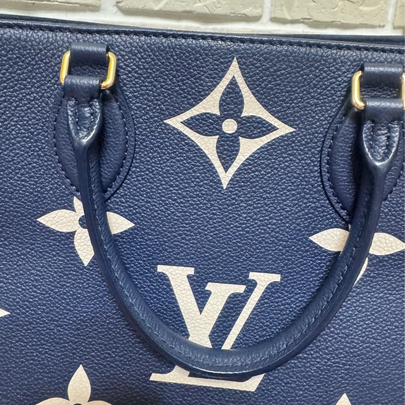 Lv  onthego mm 海軍藍色 台灣購證全配 晶片款-14