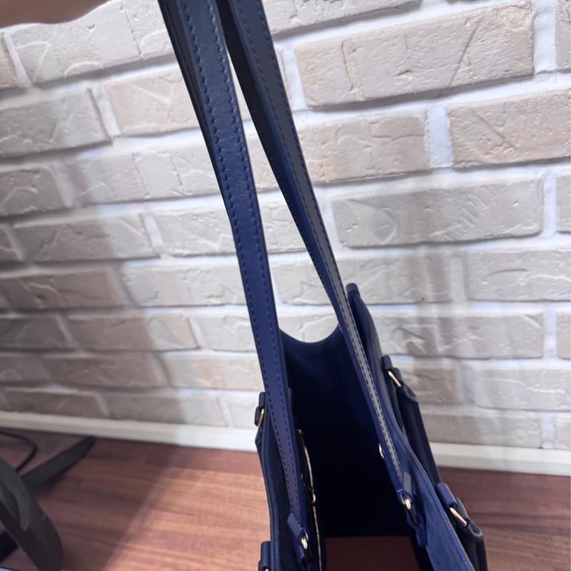 Lv  onthego mm 海軍藍色 台灣購證全配 晶片款-25