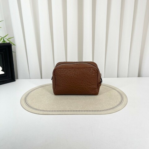 HERMES愛馬仕  棕色拉鍊手拿包洗漱包化妝包 容量大 方便攜帶 皮革柔軟