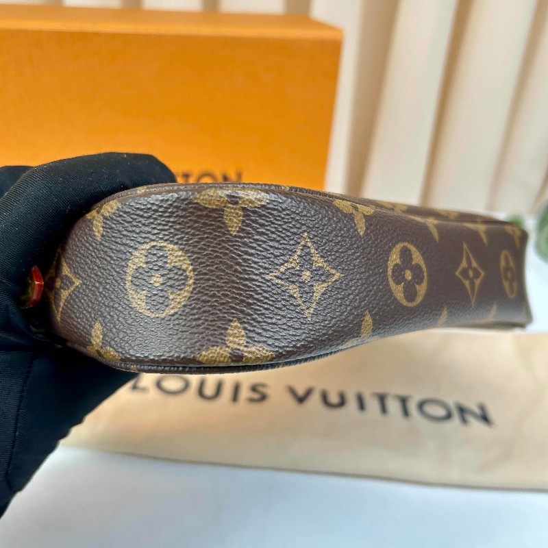 LV  LV/路易威登 ivy老花鏈條腋下包單肩斜挎手提包   經典老花配棕色皮革 金色五金配件-16