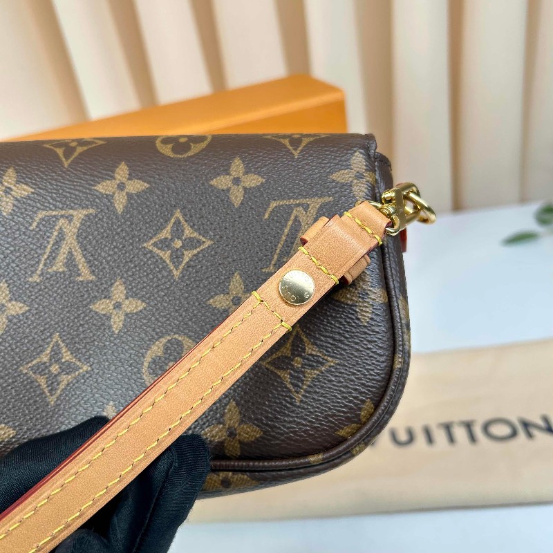 LV  LV/路易威登 ivy老花鏈條腋下包單肩斜挎手提包   經典老花配棕色皮革 金色五金配件-20