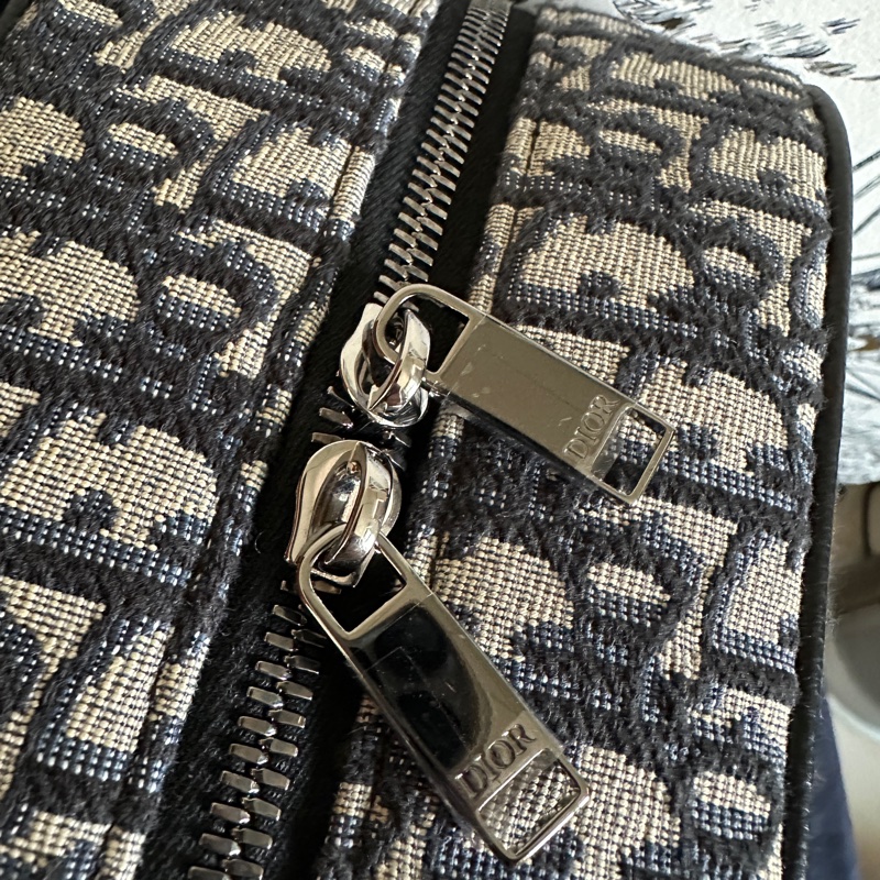 【全新現貨】Dior Rider 經典老花後背包｜立體方正廓形、15吋筆電OK！-12