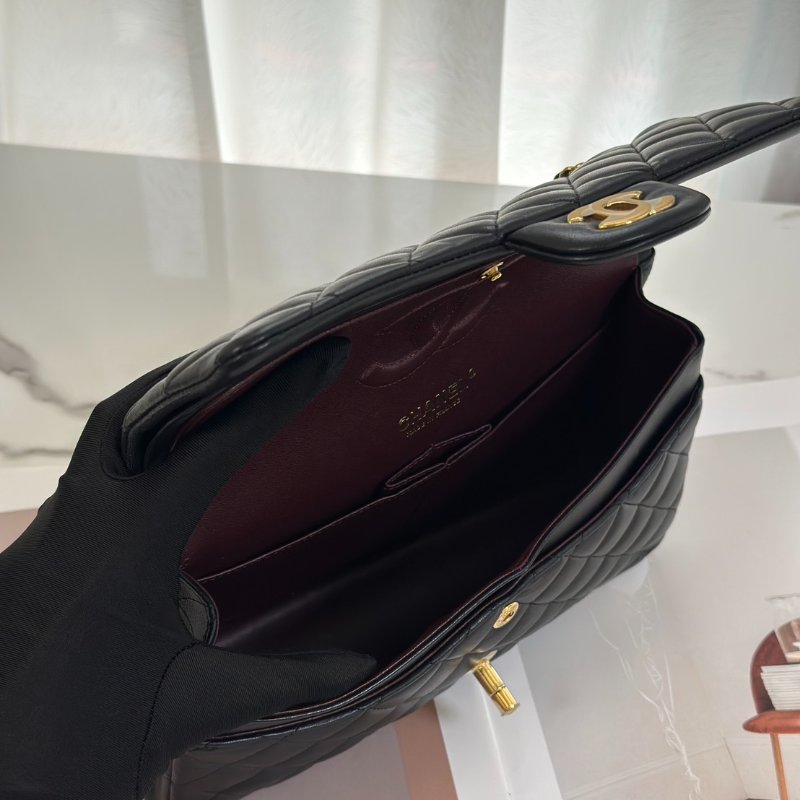 CHANEL 經典口蓋包 CF25 - 羊皮黑金27開-6