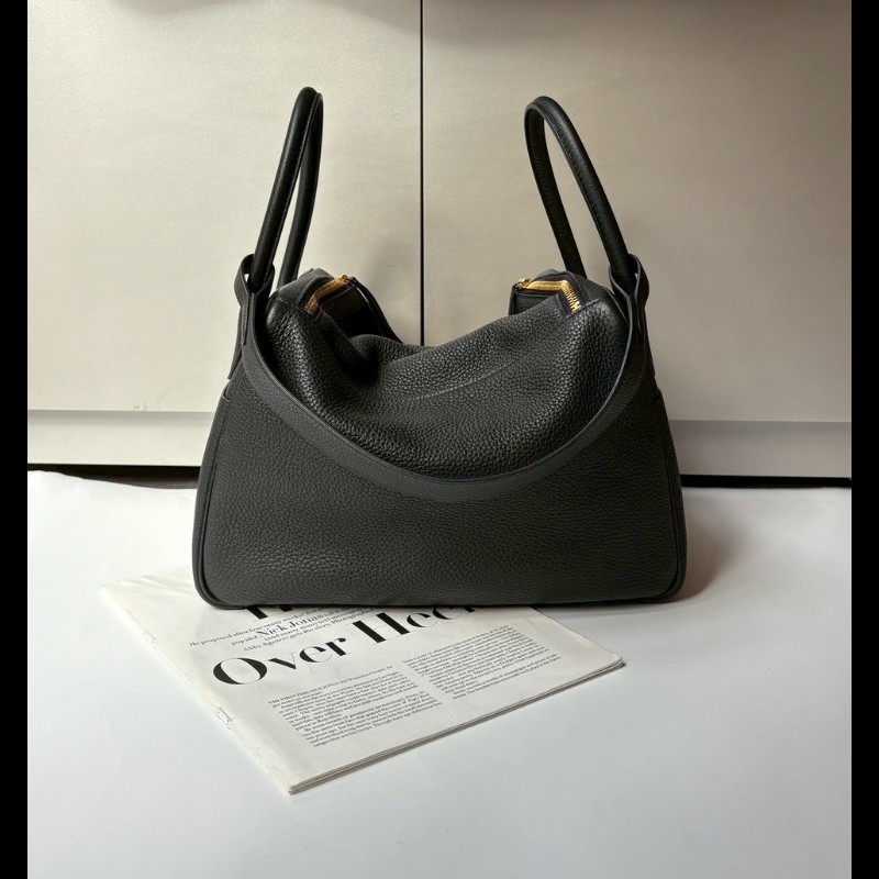 Hermes 金釦黑皮肩側包 Lindy 30-1