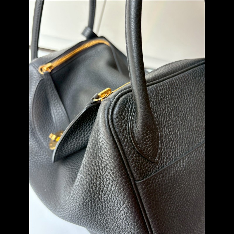 Hermes 金釦黑皮肩側包 Lindy 30-6